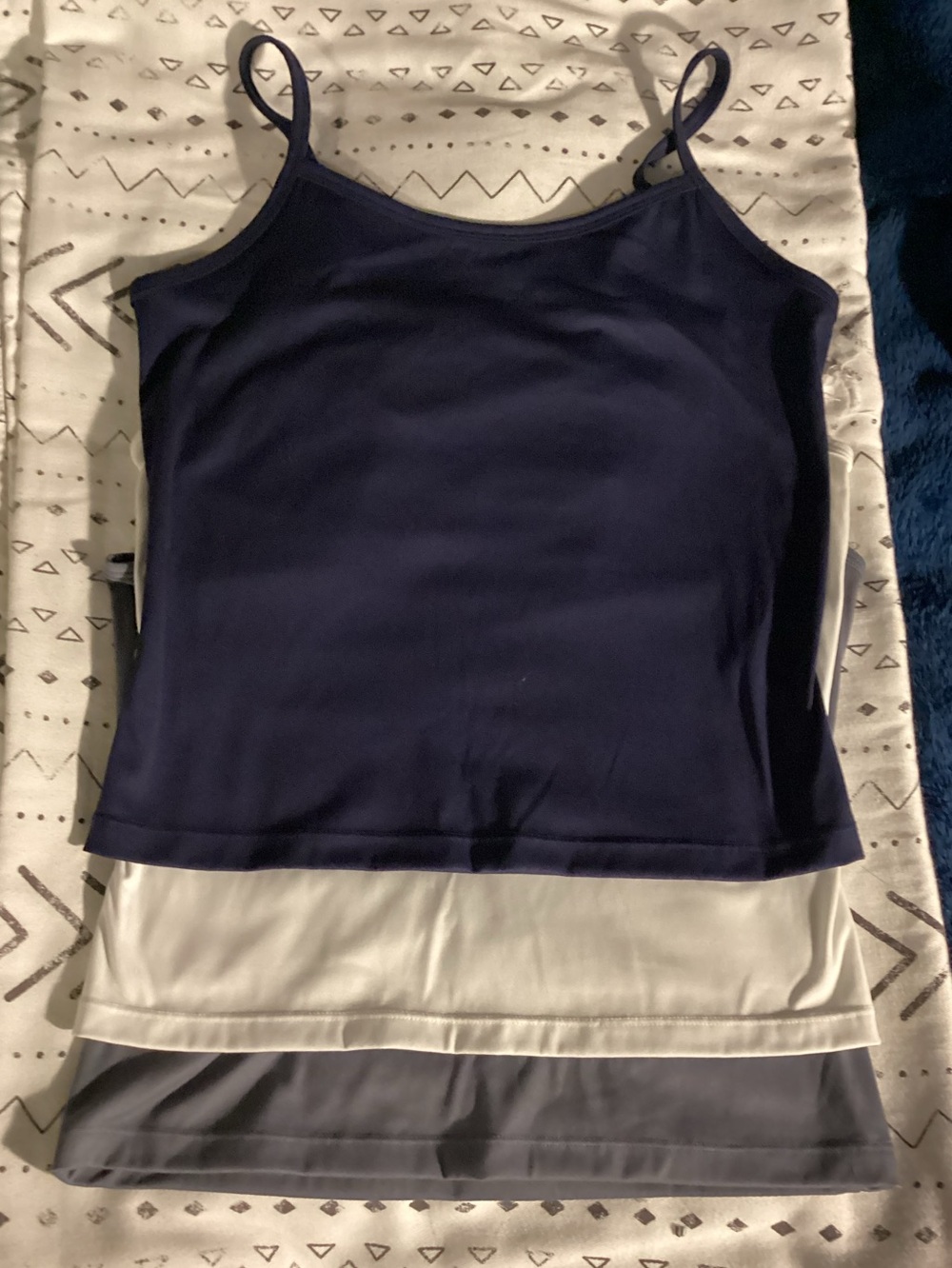 NWOT Urban Rebels 3-pack Cropped Tanks in White,navy blue & gray. Medium